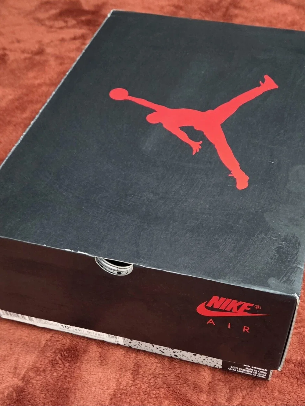 Men's White & Red Basketball High-Top Sneakers